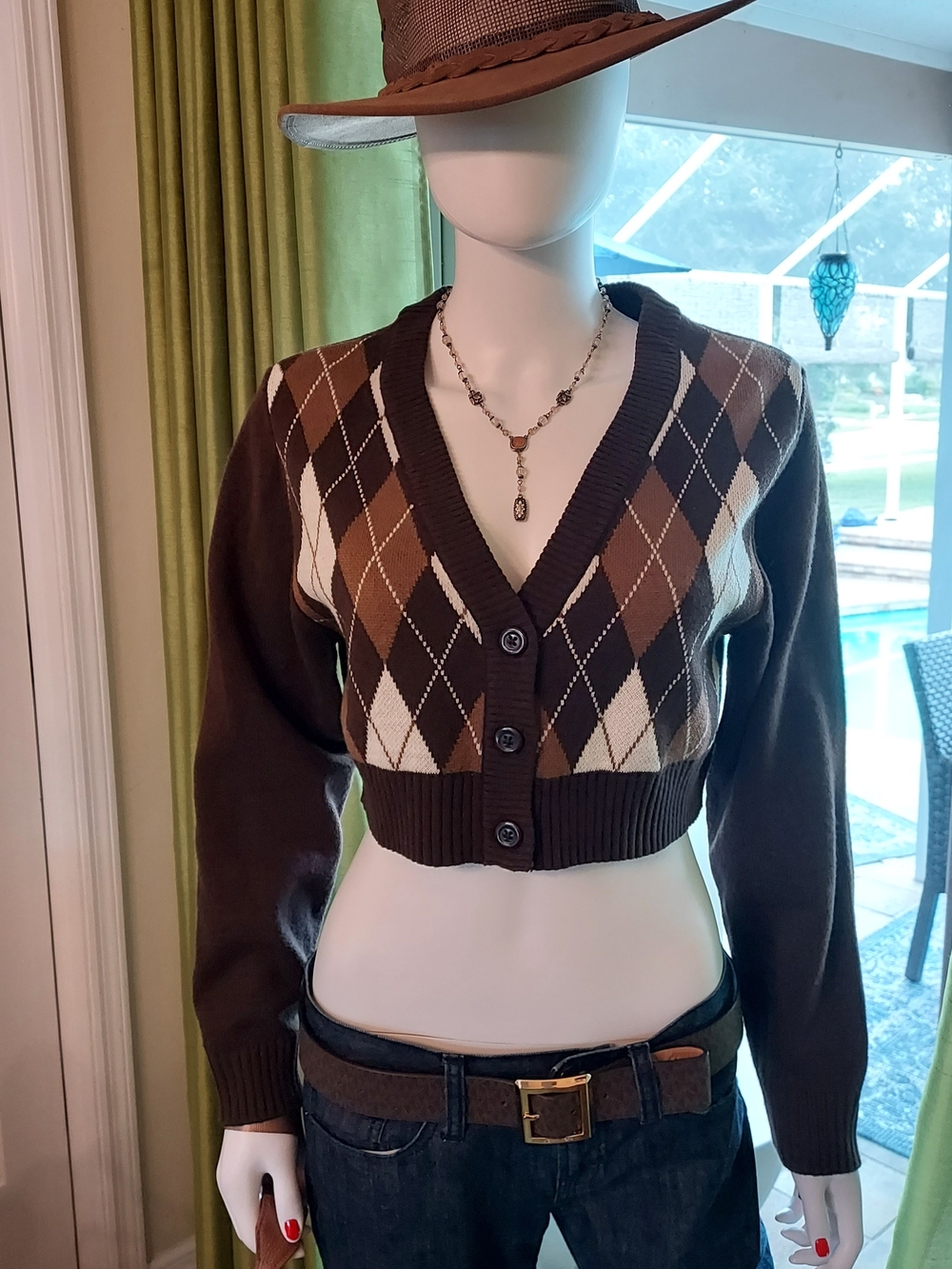 Cato Brown and Cream Argyle Cropped V-Neck Cardigan. Sz S
